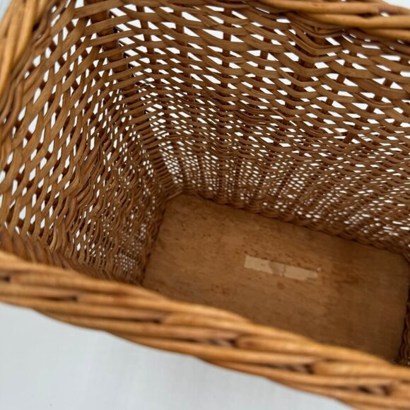 VTG Splint Wood Hand Crafted Wall Basket Organizer Magazine Mail French Country - Picture 4 of 16